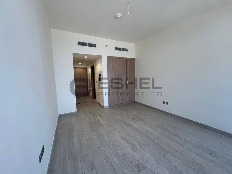 Vacant | Lagoon & Burj View | Great Investment