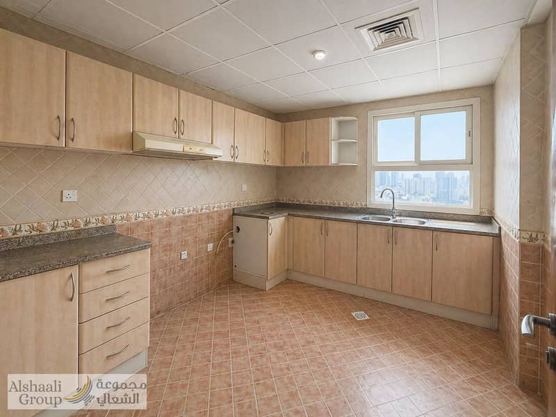 13 kitchen . png