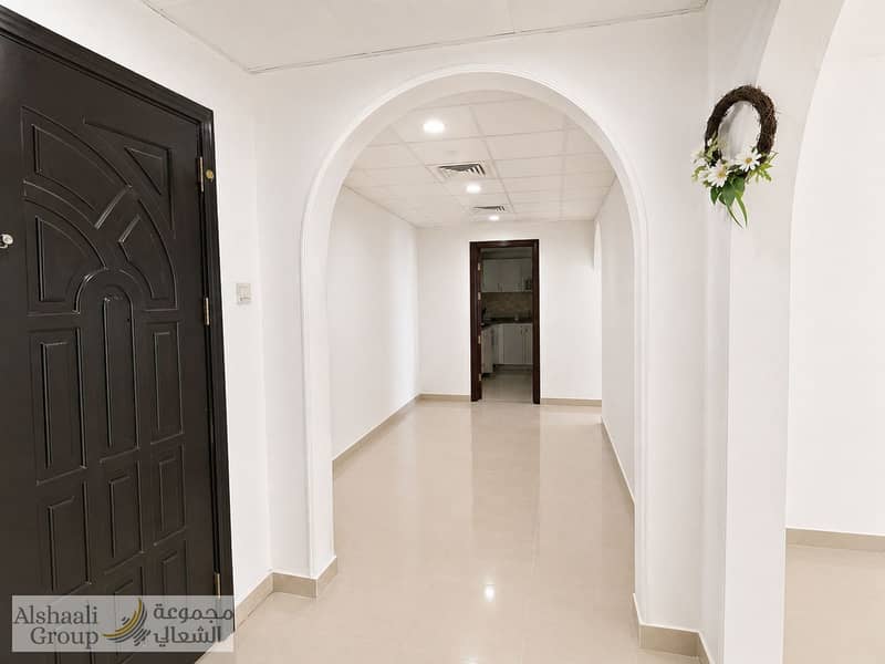 6 hall way & dining. jpeg