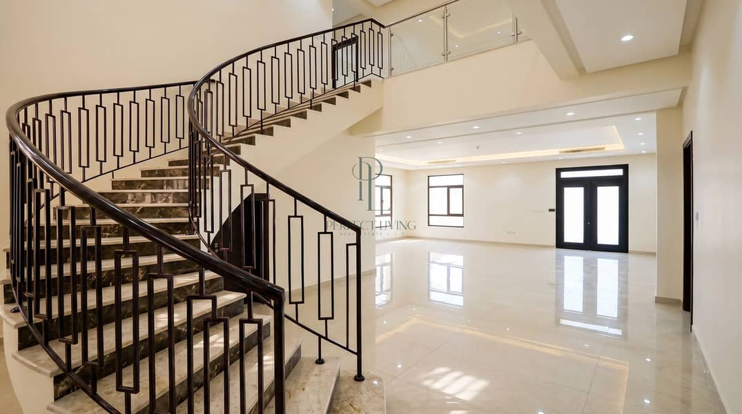 3 staircase_lobby_empty_polished. jpg
