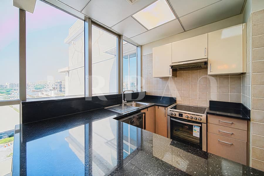 6 magnific__make-the-kitchen-empty-dont-change-the-layout-of-t__18894. JPG