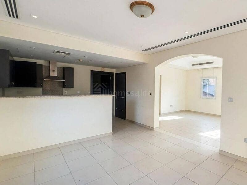 Rijwoning in Jumeirah Village Circle (JVC),Circle Villas, 2 slaapkamers, 5150000 AED - 16949960 Rijwoning in Jumeirah Village Circle (JVC),Circle Villas, 2 slaapkamers, 5150000 AED - 16949960