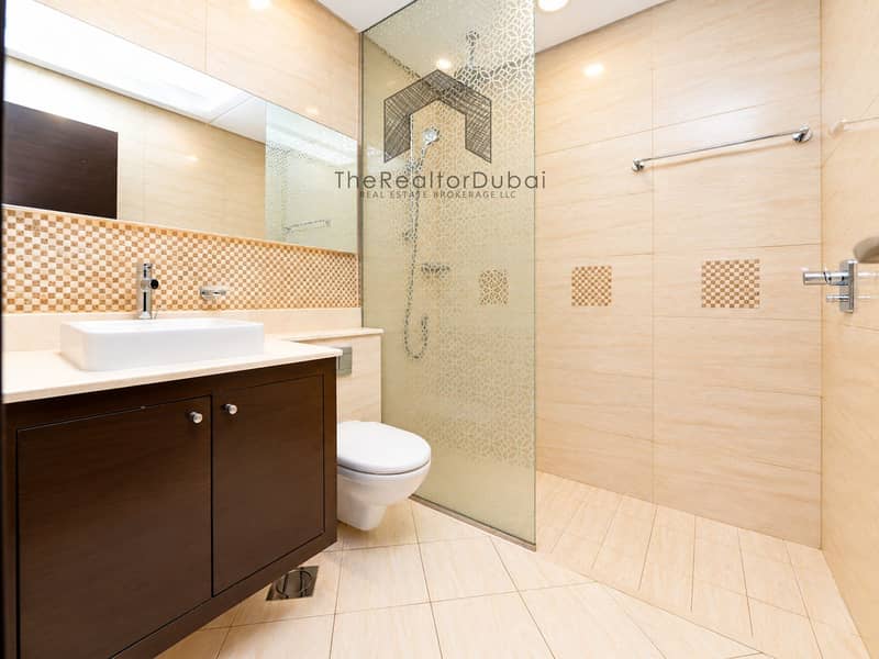 11 Modern Beige Mosaic Bathroom. png
