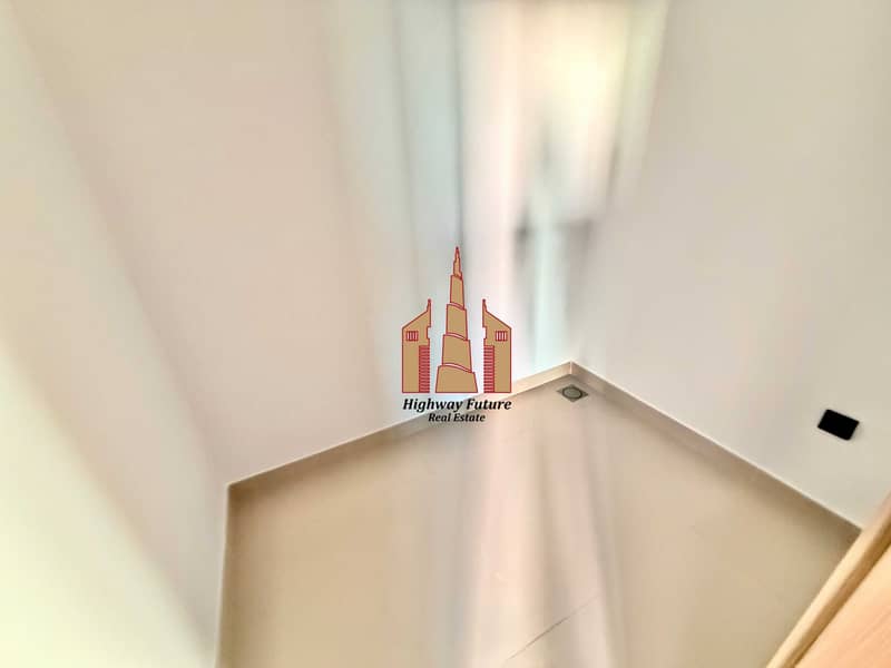 13 IMG_9329. jpeg