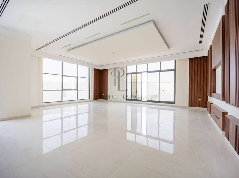2 polished_interior_1. jpg