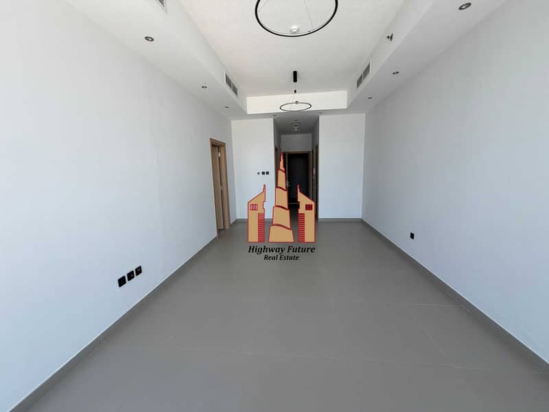 4 IMG_4037. jpeg
