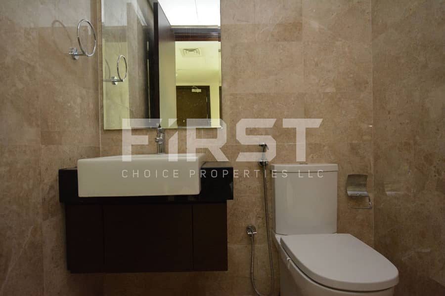 12 1BR Apt Marina Heights 2 Al Reem Island Abu Dhabi UAE (3). jpg