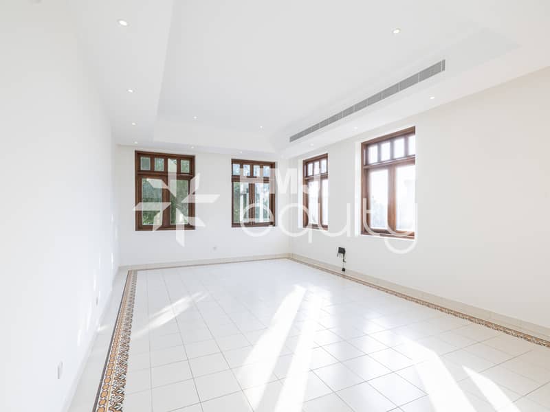 9 R6M27487-HDR. jpg