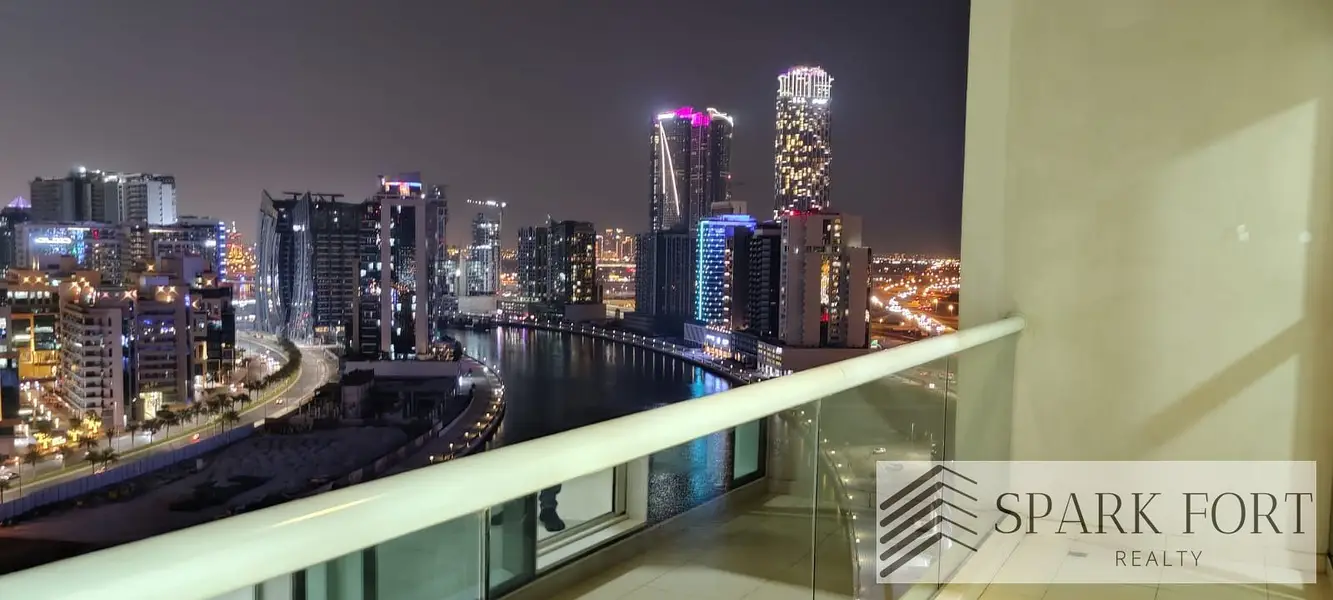 Canal View 1BR | Prime Location | Balcony | Rented