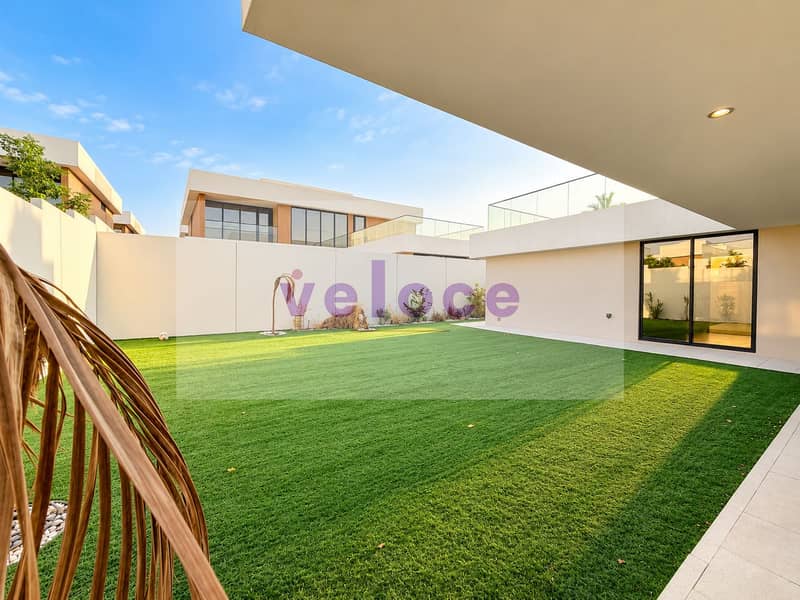 13 Golden-Hour Modern Villa Garden. png