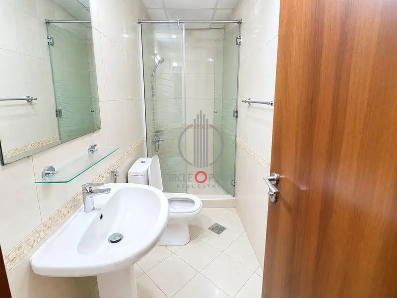 Chiller Free 1BHK || Near Metro Station || Prime Location Ready to Move