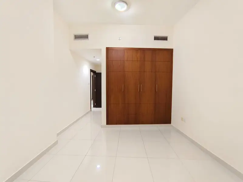 Huge Size 1BHK || All amenities || Ready to move prime Location
