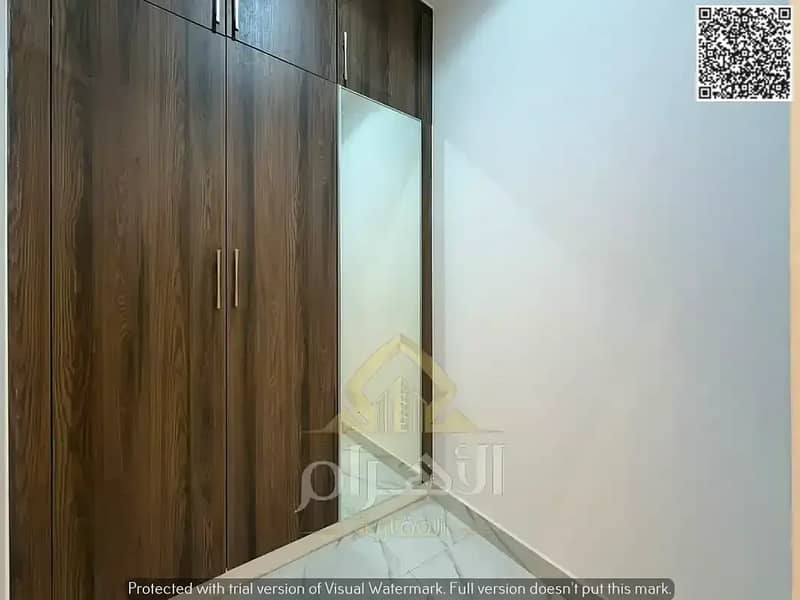 14 865294061-1066x800. webp