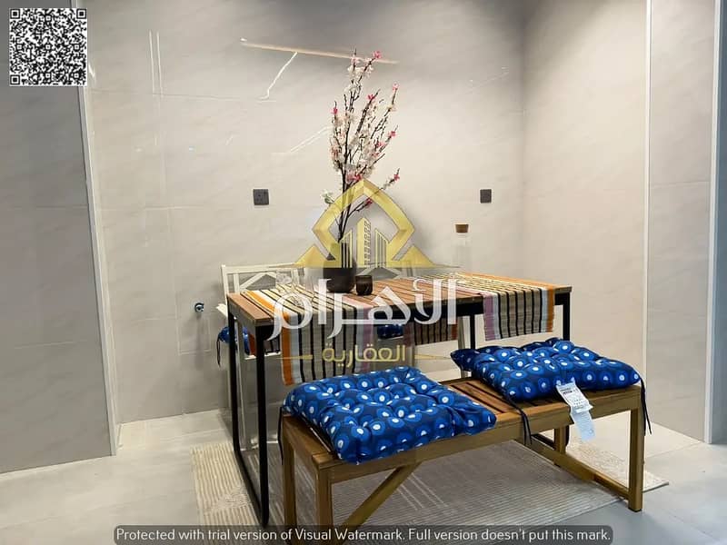 24 872697693-1066x800. webp