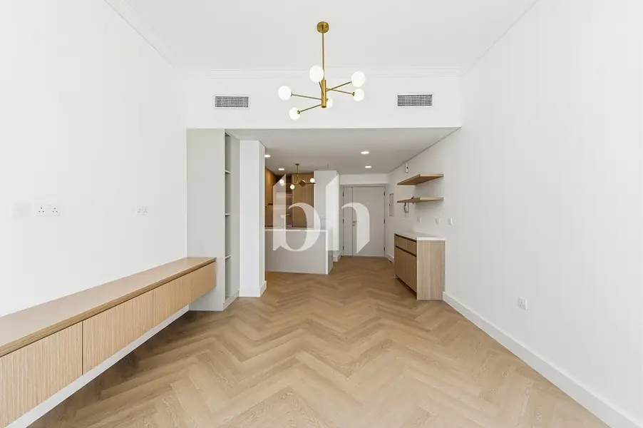 Newley Fully Upgraded|Sea View|Unfurnished|Vacant