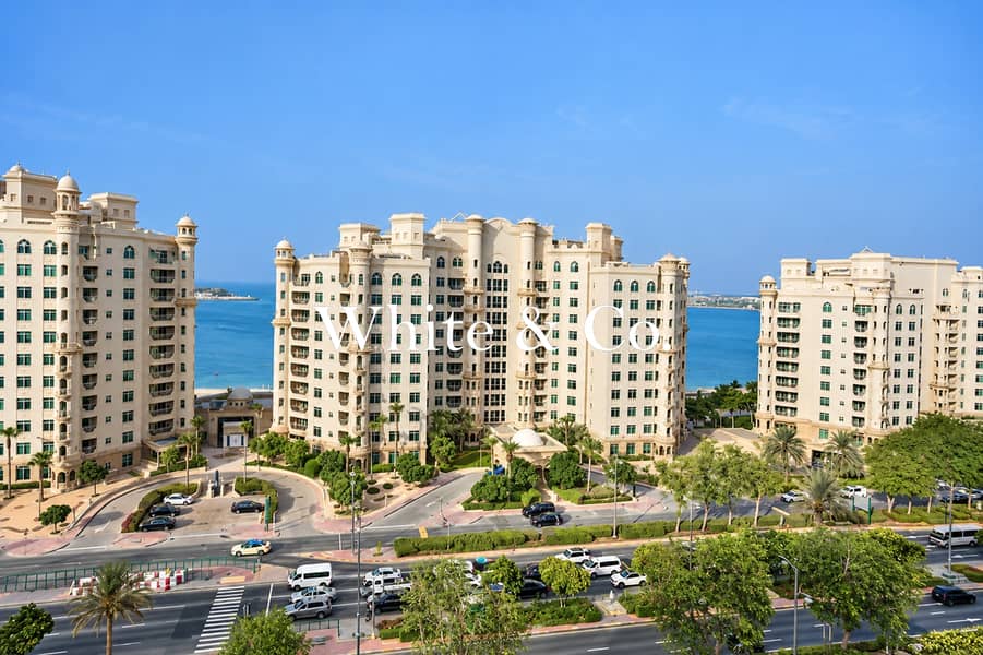 Huge Duplex Penthouse | Vacant | G-Type Huge Duplex Penthouse | Vacant | G-Type