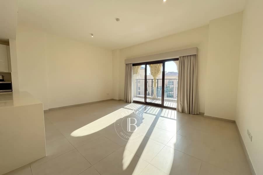 Well Priced | Spacious | Mid Floor Well Priced | Spacious | Mid Floor