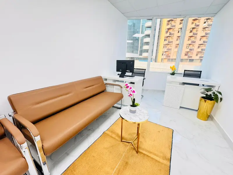 Modern Office | Bank Account Assistance | Free Amenities
