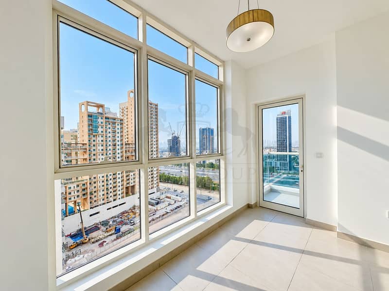 3 Sunlit Modern Apartment with City Views. png