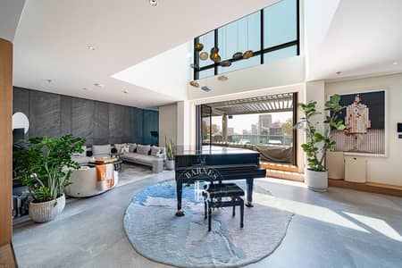 3 Bedroom Flat for Sale in Dubai Marina, Dubai - Luxury | Full Marina View | Bespoke Renovation