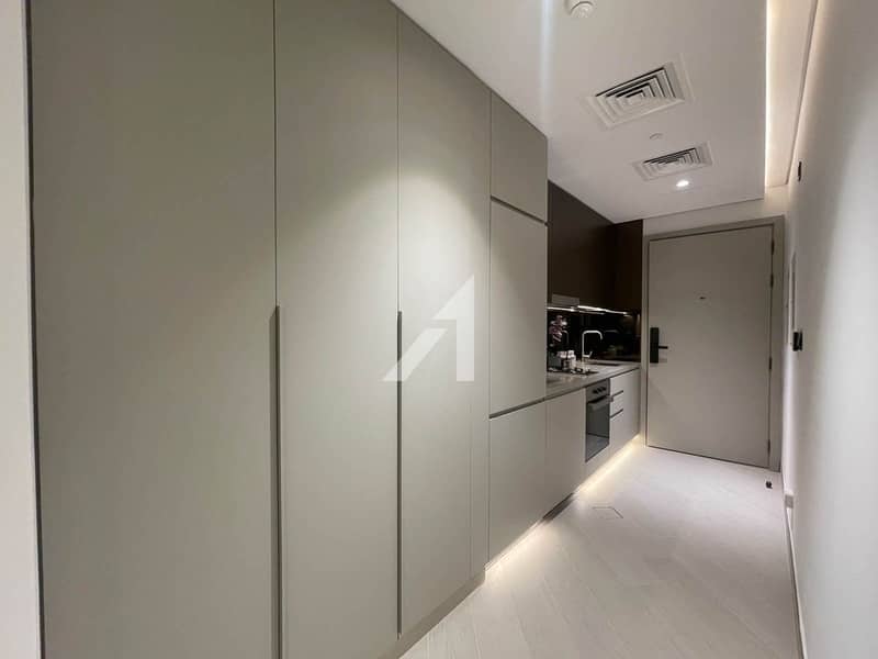 4 image_3