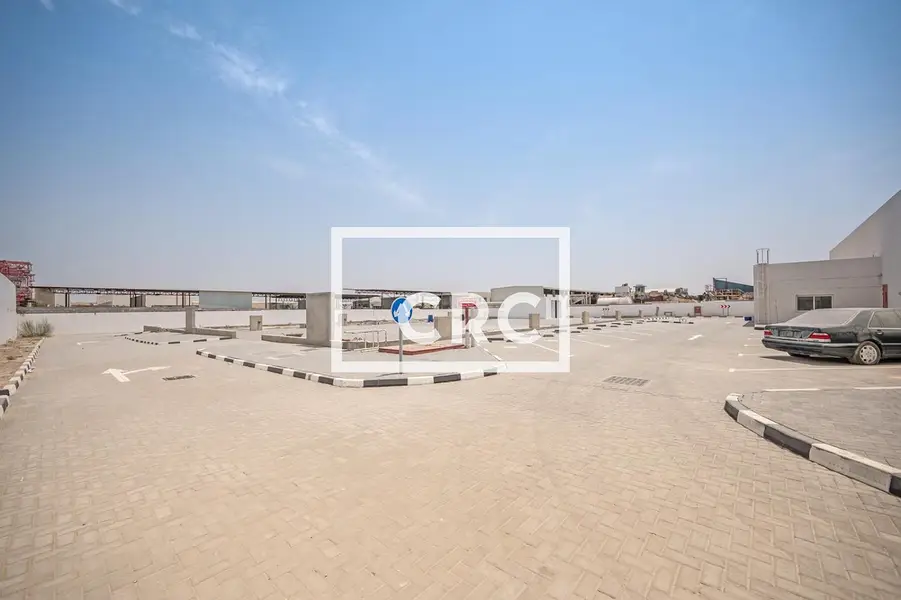 Vacant | Standalone | 12 Mtr | Interlocked Yard