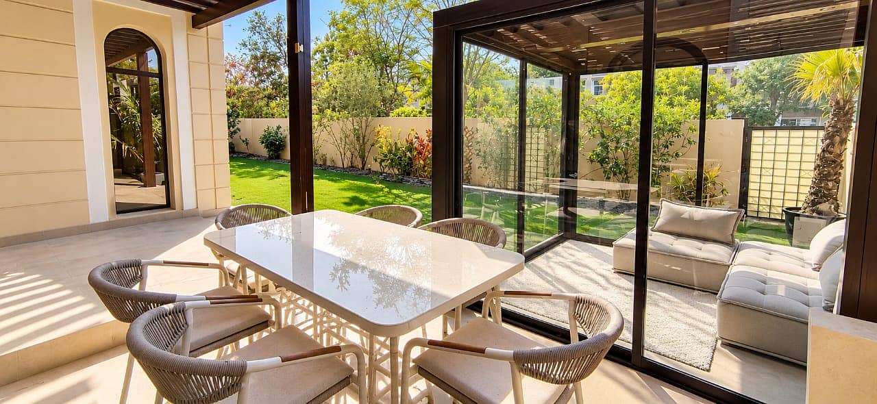 4. . Garden View 1 – Outdoor dining . jpeg 4. . Garden View 1 – Outdoor dining . jpeg