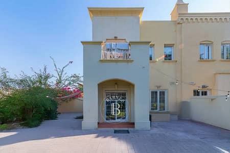 2 Bedroom Villa for Sale in The Springs, Dubai - Type 4E | Renovation Opportunity | Vacant 2 Bedroom Villa for Sale in The Springs, Dubai - Type 4E | Renovation Opportunity | Vacant