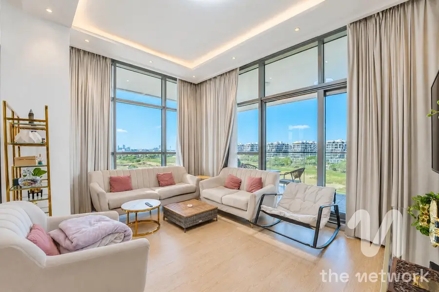 Golf Course View | Fully Upgraded | VOT