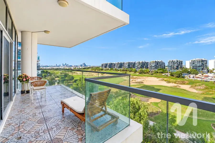 Golf Course View | Fully Upgraded | VOT