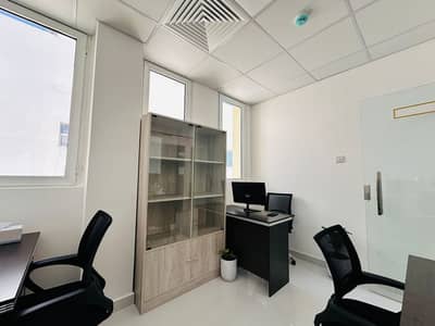 Office para en Alquiler en Deira, Dubai - 9d328100-8fc4-43eb-b7ce-6e4cf1bdb4c9. jpg Office para en Alquiler en Deira, Dubai - 9d328100-8fc4-43eb-b7ce-6e4cf1bdb4c9. jpg