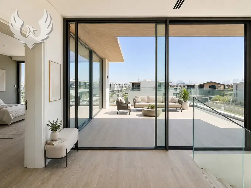 CORNER | LARGE PLOT | SKYLINE VIEW