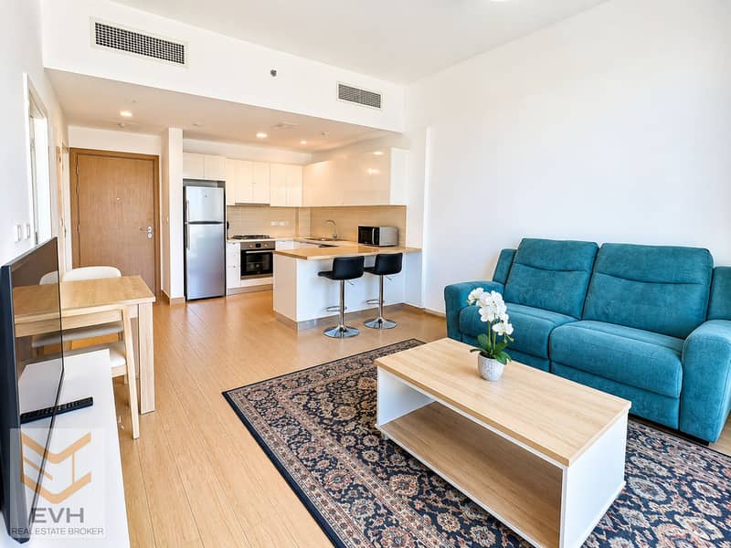 3 Bright Contemporary Open-Plan Apartment. png