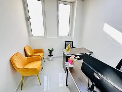 Office para en Alquiler en Deira, Dubai - 0cb234d1-8fbf-45c7-9408-186ce07f8fce. jpg Office para en Alquiler en Deira, Dubai - 0cb234d1-8fbf-45c7-9408-186ce07f8fce. jpg