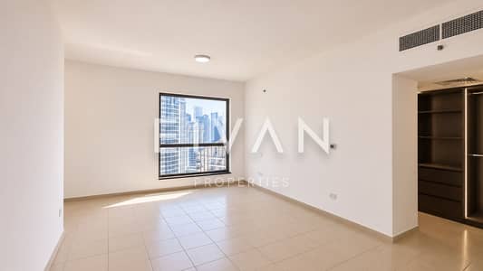 3 habitaciones Apartamento para en Alquiler en Jumeirah Beach Residence (JBR), Dubai - Modern Empty Apartment with City Skyline. png 3 habitaciones Apartamento para en Alquiler en Jumeirah Beach Residence (JBR), Dubai - Modern Empty Apartment with City Skyline. png