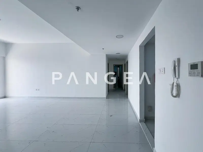Tenanted | High ROI | Corner unit