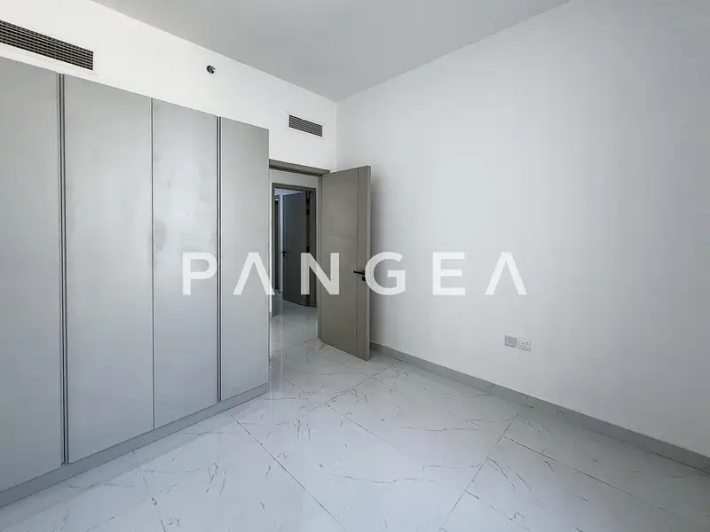 Tenanted | High ROI | Corner unit