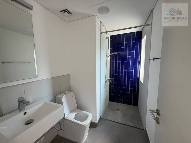 6 WhatsApp Image 2026-10-23 at 9.41. 16 AM. jpeg