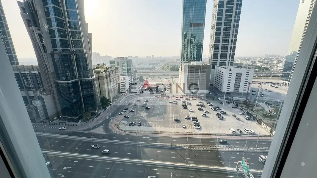Modern Office Space | Fully Furnished & Equipped