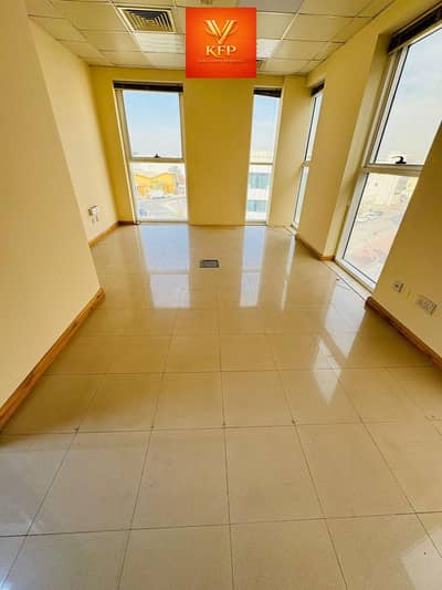 Office in affitto a Deira, Dubai - WhatsApp Image 2026-10-23 at 11.41. 46 AM (1). jpeg Office in affitto a Deira, Dubai - WhatsApp Image 2026-10-23 at 11.41. 46 AM (1). jpeg