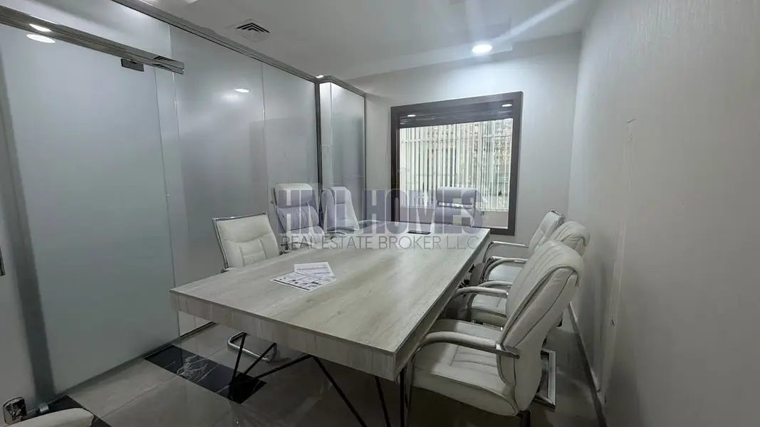 Well-Kept Office | Low Floor | Ready to Occupy