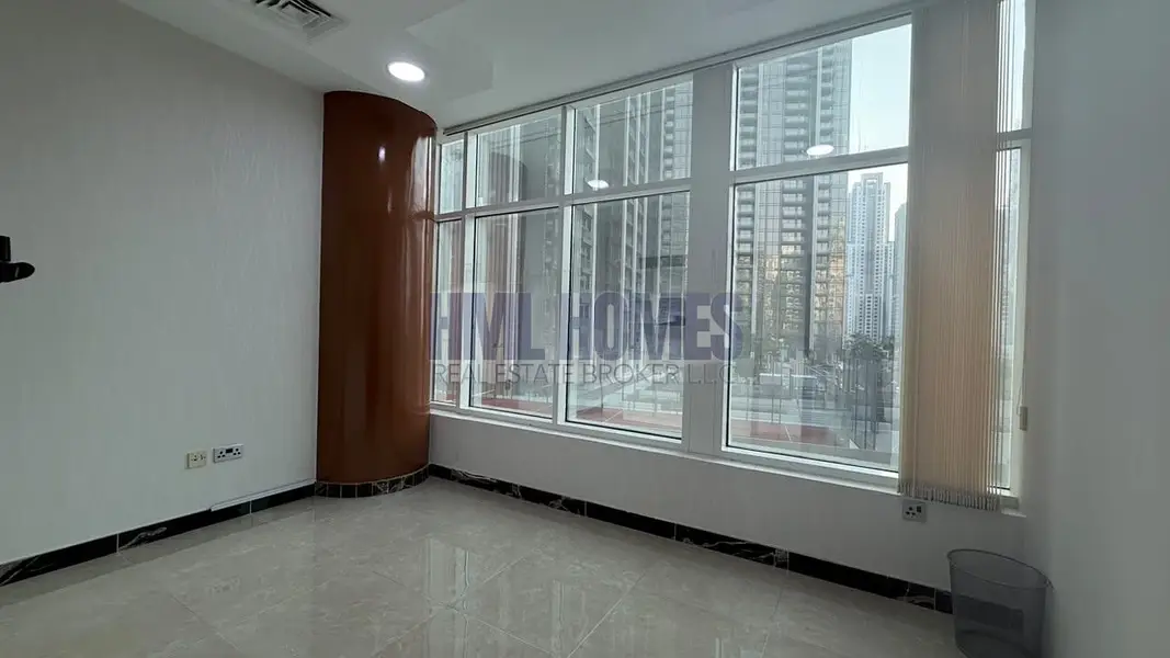Well-Kept Office | Low Floor | Ready to Occupy