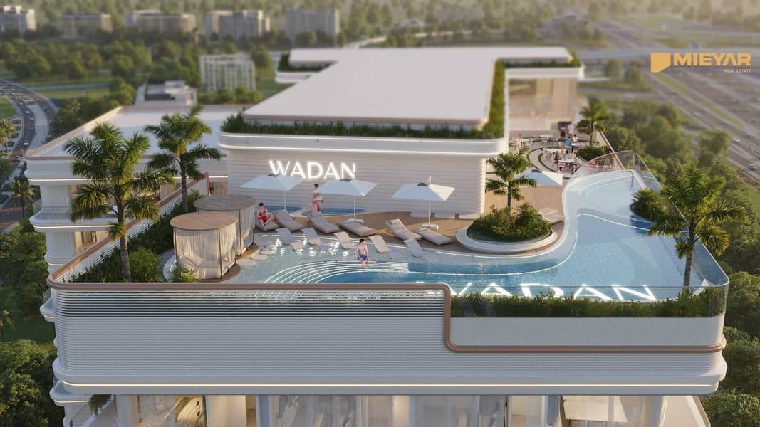 6 03-rooftop-pool. png