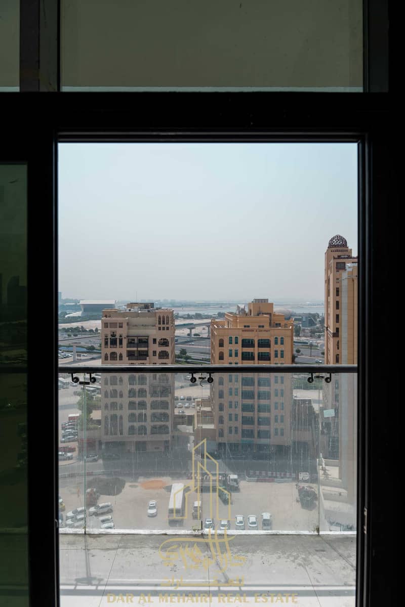 24 DSC03953. jpg