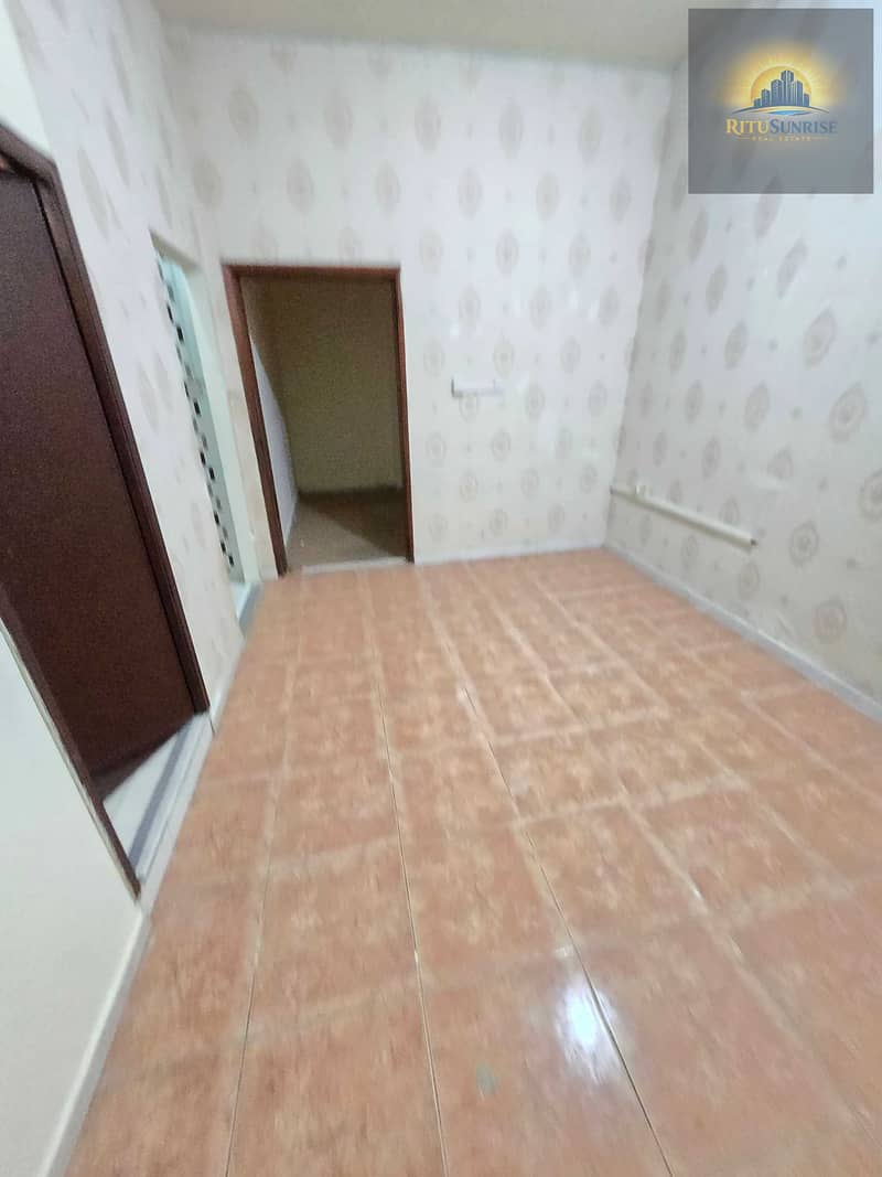 5 1000125870. jpg