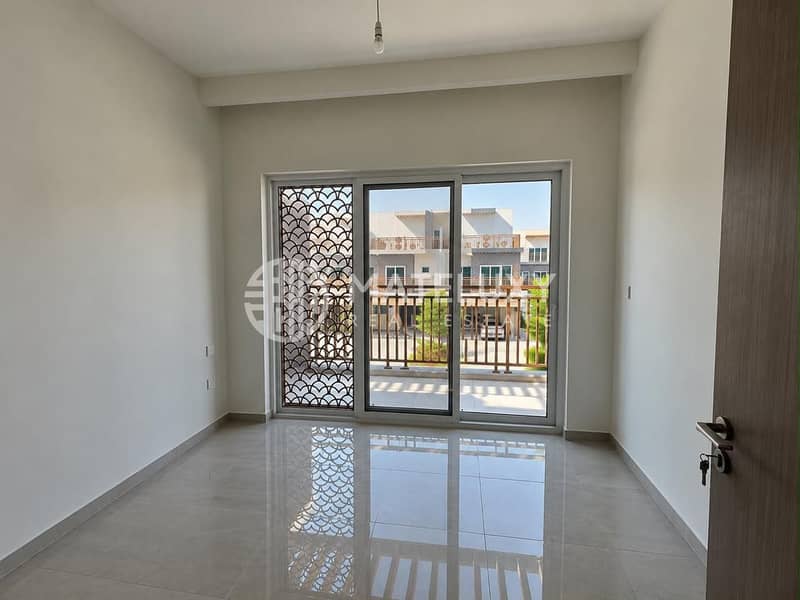 11 WhatsApp Image 2026-10-20 at 3.25. 02 PM. jpeg