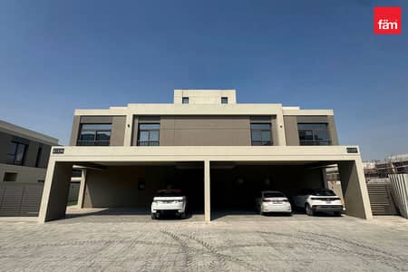5 Slaapkamers Townhouse te Huur in Dubai South, Dubai - Rijwoning in Dubai South，Residential District，South Bay，South Bay 1, 5 slaapkamers, 280000 AED - 16953138