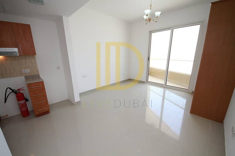 Studio flat for rent in Lakeside Tower D, IMPZ Studio flat for rent in Lakeside Tower D, IMPZ
