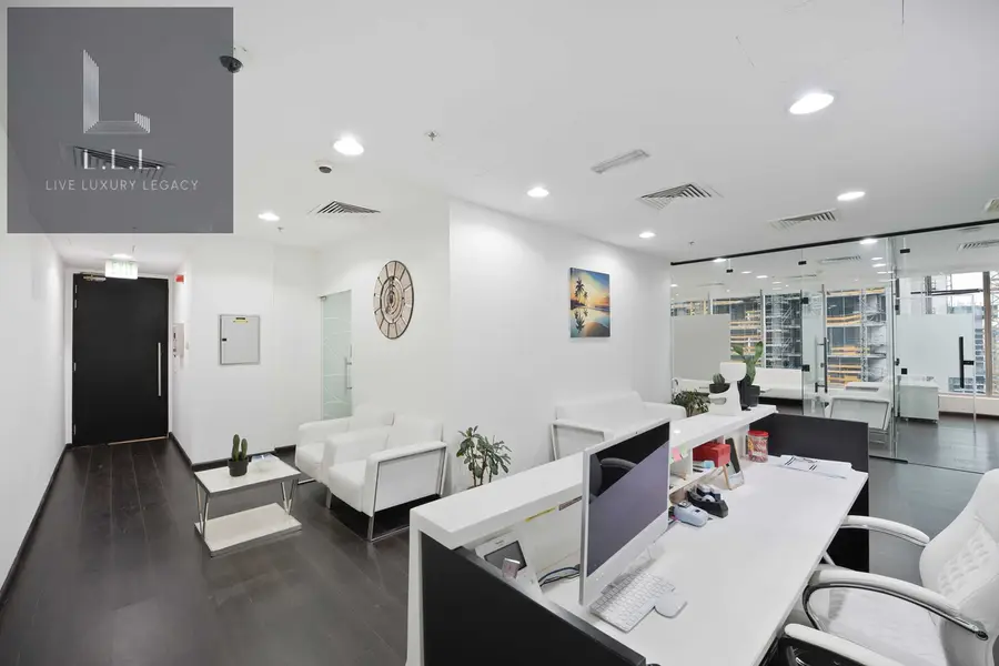 Bright & Modern Fully Furnished Office