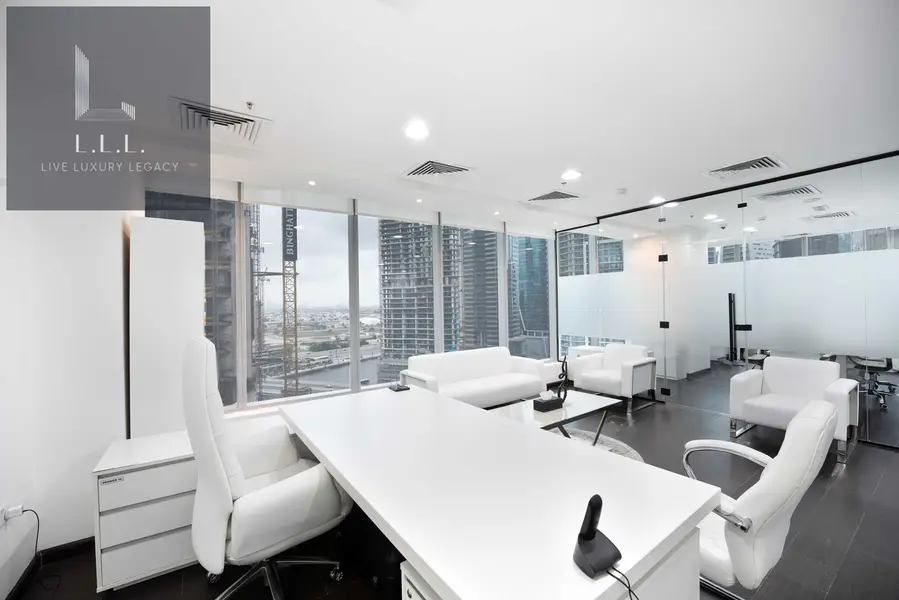Bright & Modern Fully Furnished Office